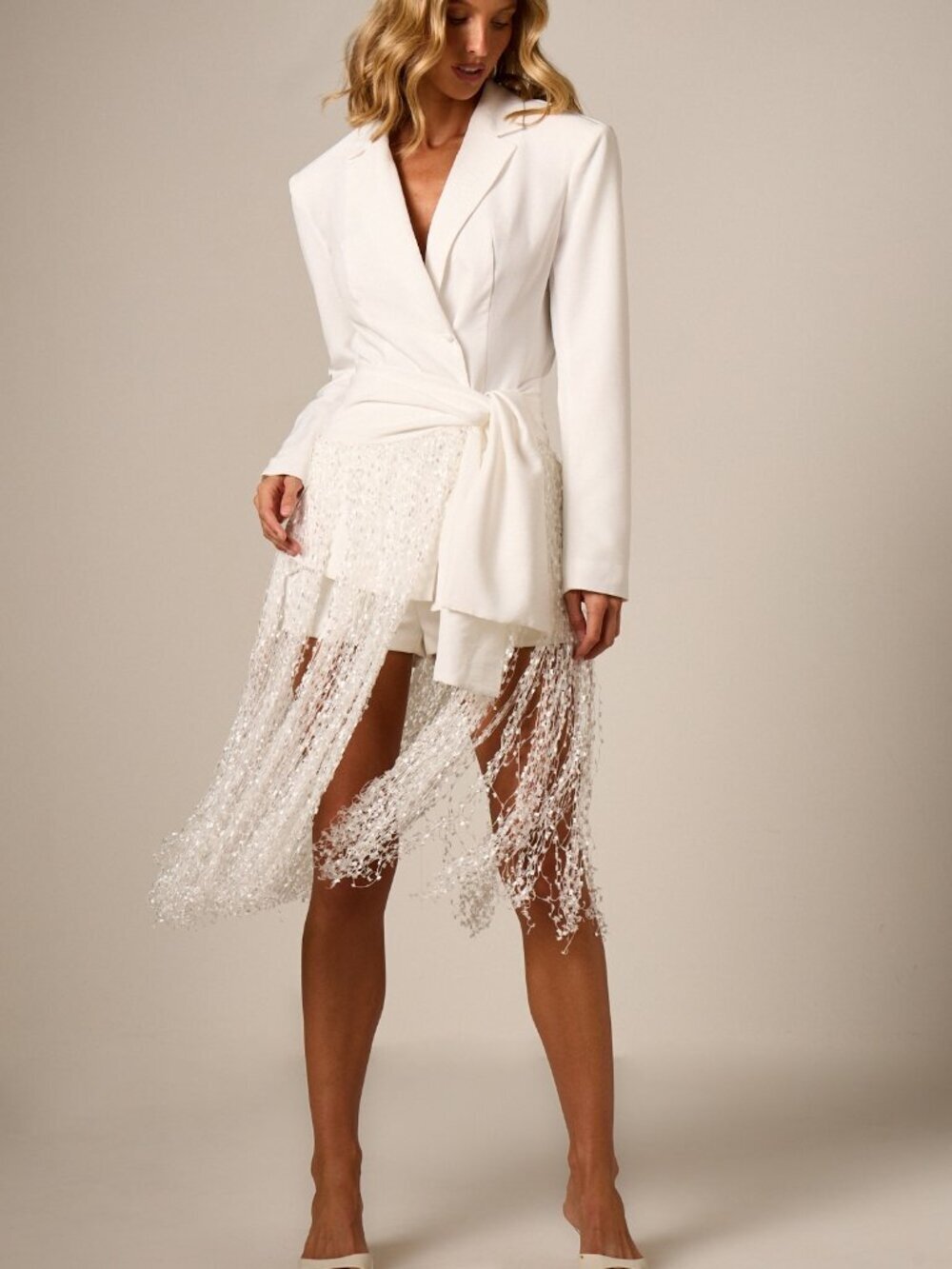 White Elegant Women's Fringed Belt  Lapel Long Sleeve Wrap Blazer